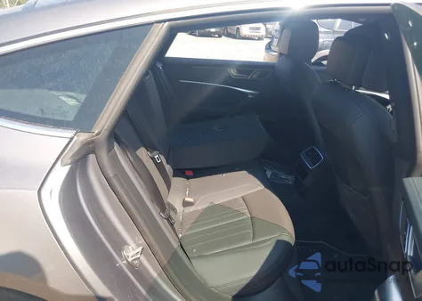 2019 Audi A7 55 Premium z USA, uszkodzony, nr VIN WAUR2AF2XKN126305